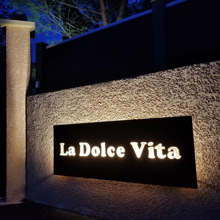 La Dolce Vita - Studio Dans Propriete Avec Piscine Montpeyroux  Ngoại thất bức ảnh